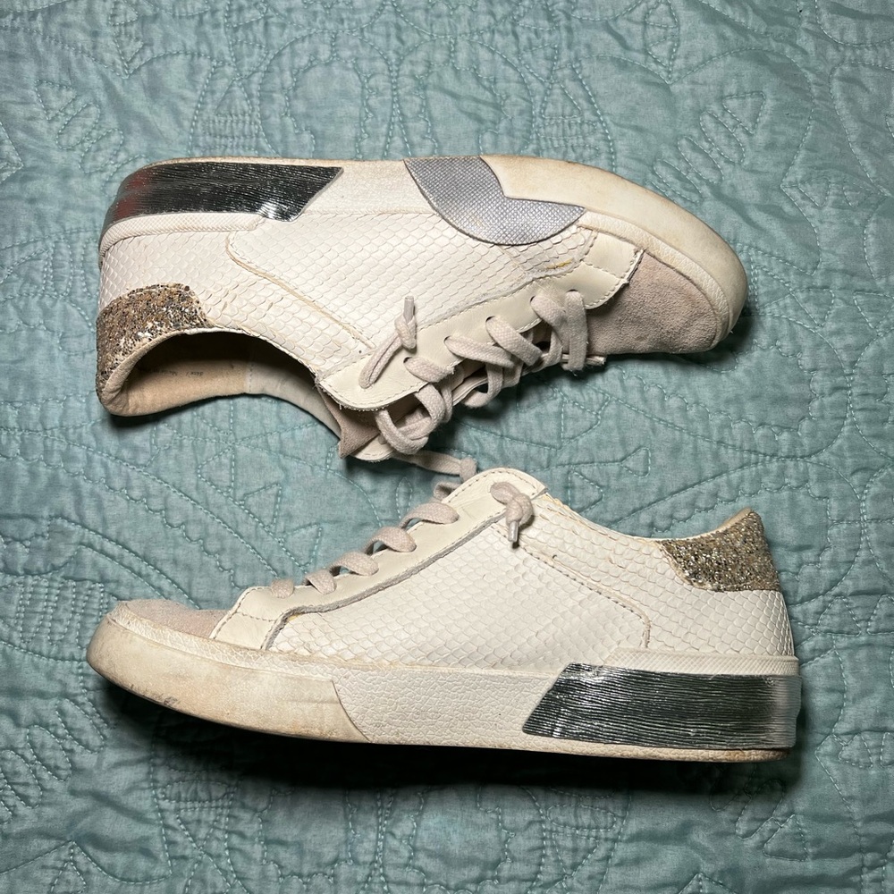 Dolce Vita sneakers - size 7